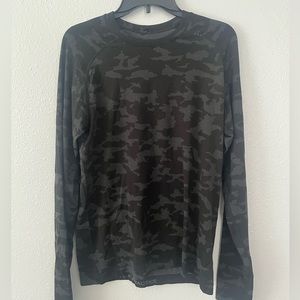 Metal Vent Tech Long Sleeve
